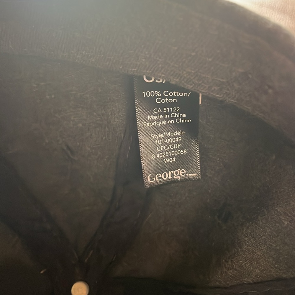 Grey Baseball Cap - Picture 3 of 3